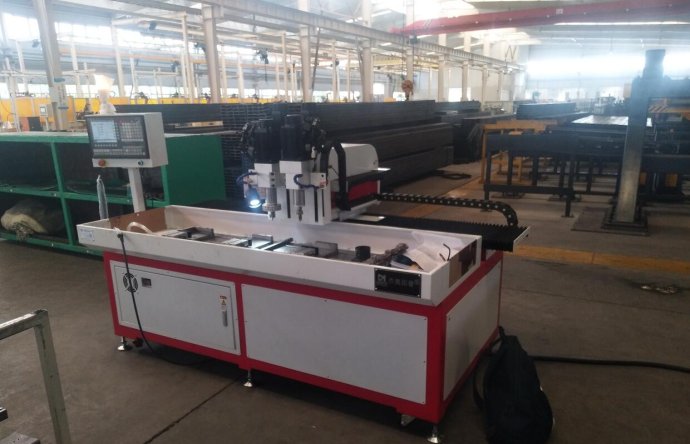 為什么選擇多米熱熔鉆孔機機？